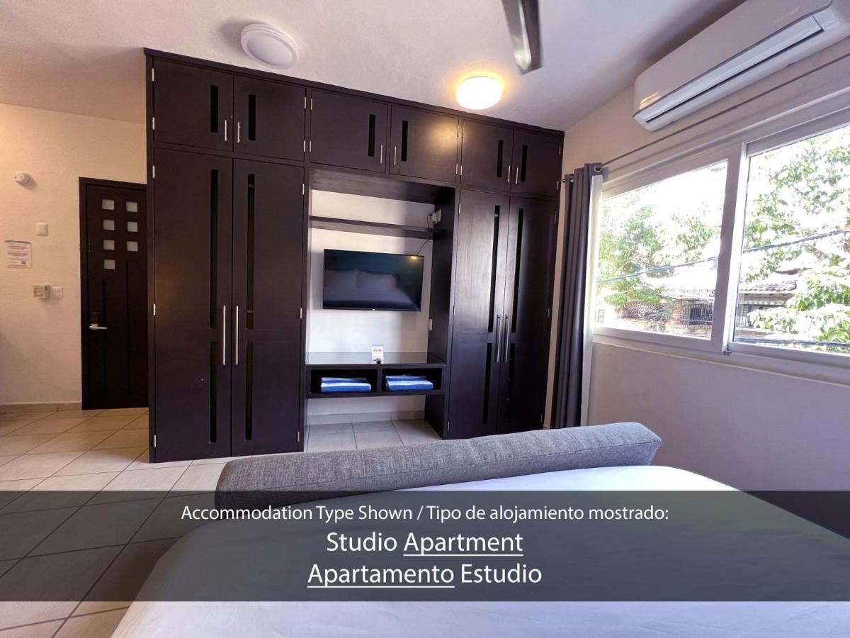 Cardenas Suites Пуерто Валярта Екстериор снимка